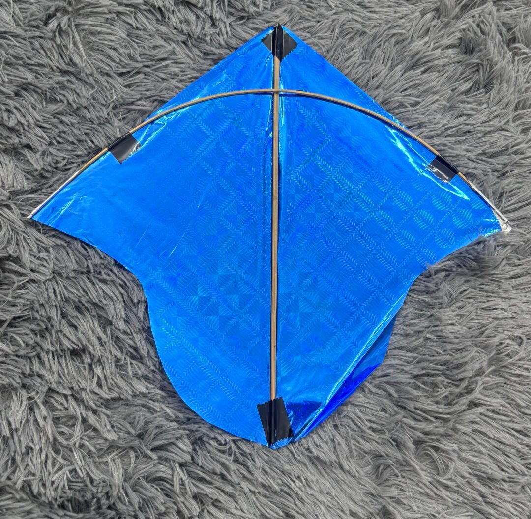 Medium decorating kites