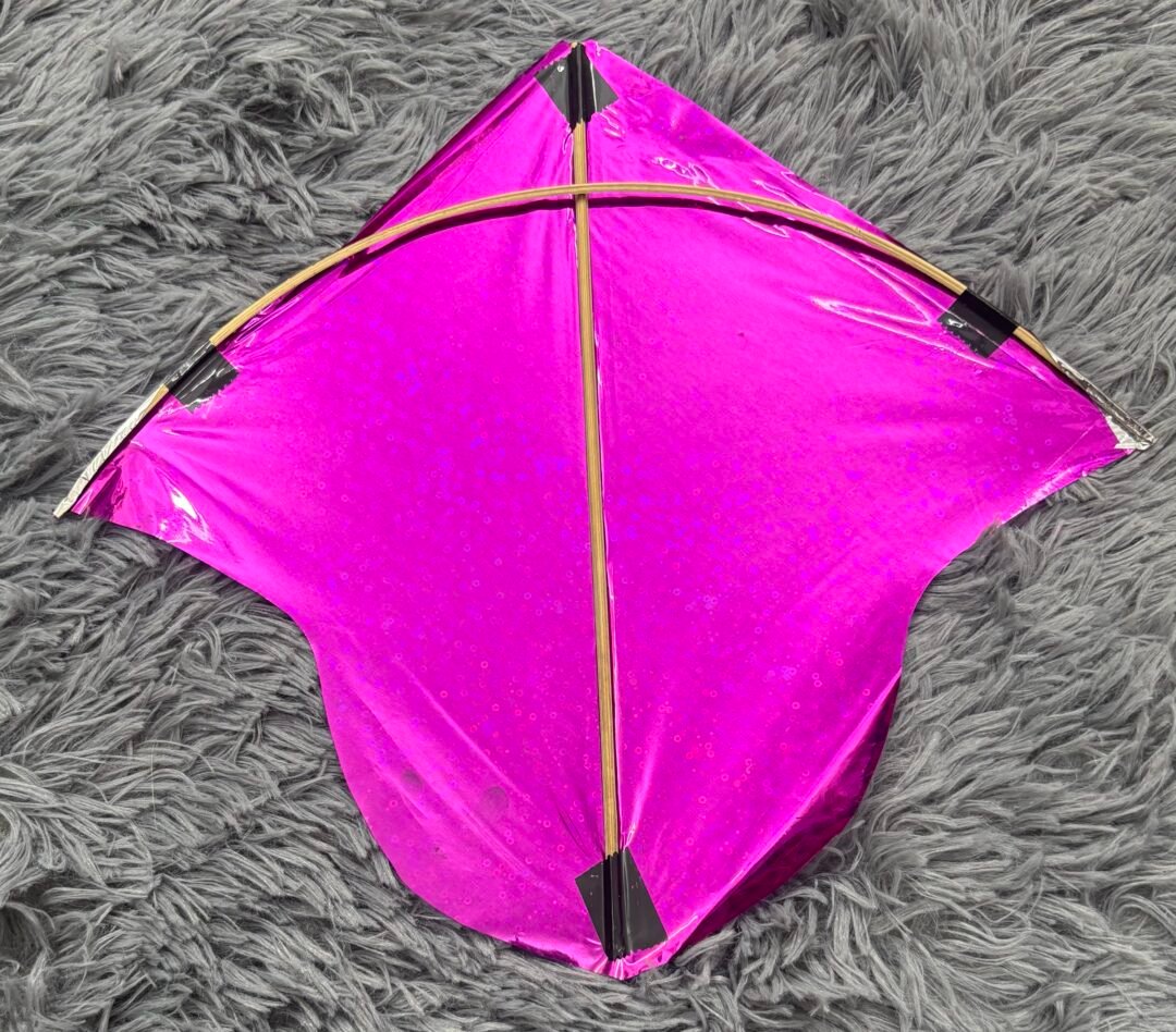 Medium decorating kites